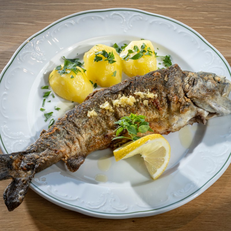 Fischgericht im Restaurant Kleefeld