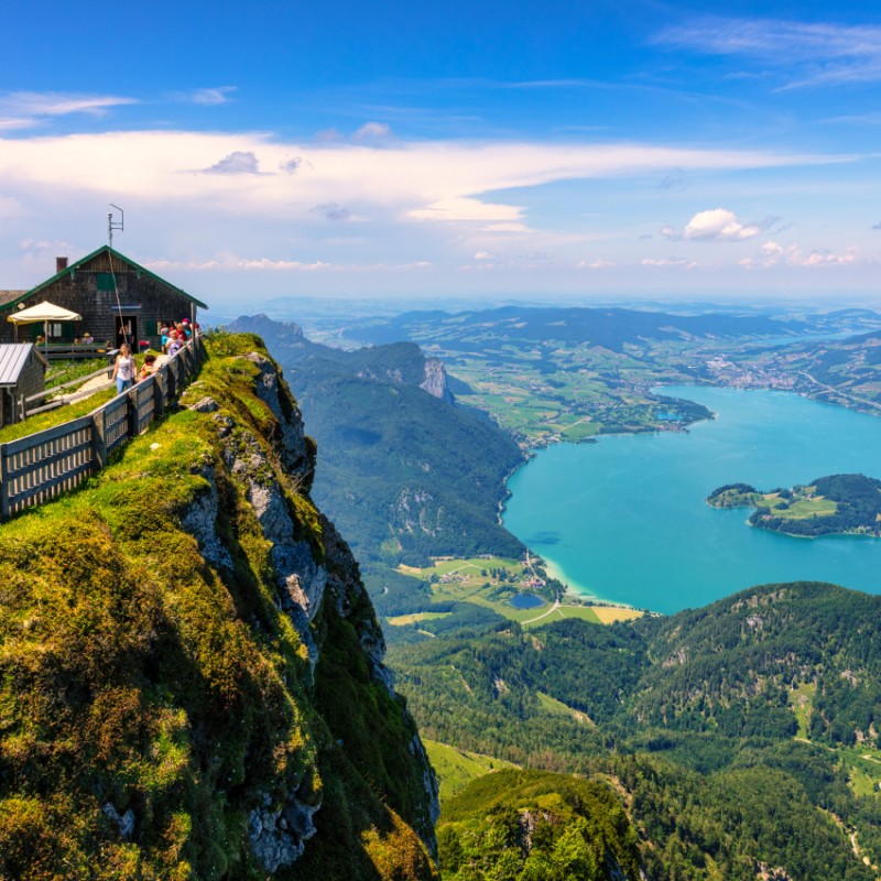 Schafberg mit Blick auf den Wolfgangsee © Shutterstock.com