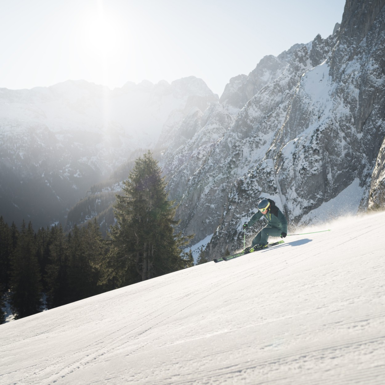 Skifahrer im Salzkammergut © Oberösterreich Tourismus GmbH | Moritz Ablinger
