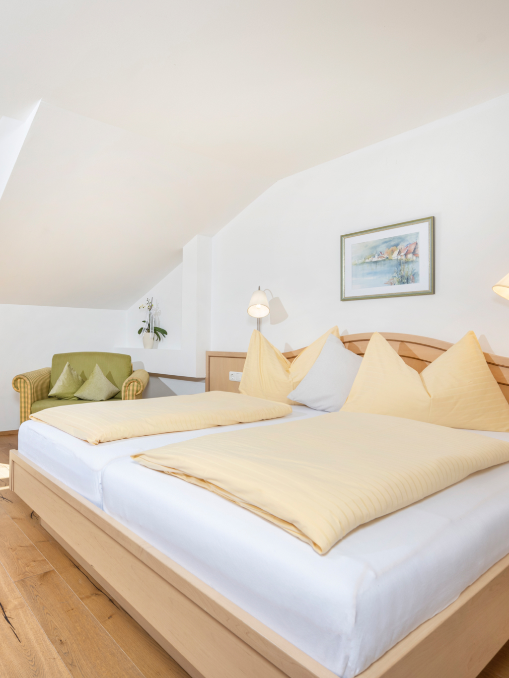 Gemütliche, helle Hotelzimmer im Kleefeld